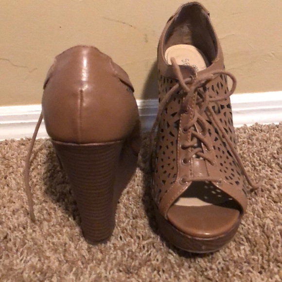 SBICCA wedges - Picture 3 of 4